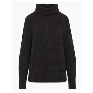 Plutarch Sweater